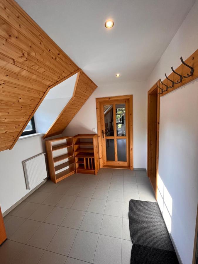 Hofberg Apartman Nove Hamry ภายนอก รูปภาพ